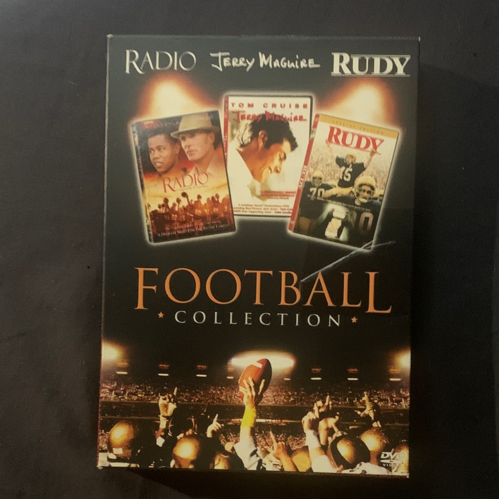 Football Collection DVD Set 3 movies Radio ,Jerry Maguire and Rudy. Age 13 +